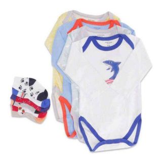 Body Set 4 body Carter kèm 6 tất