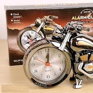 Đồng Hồ Để Bàn Moto