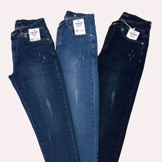 Quần jeans skynny và baggy