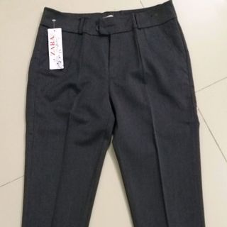 Quần tây dài và lỡ