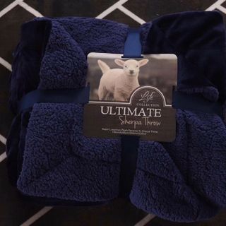 Chăn cừu Ultimate