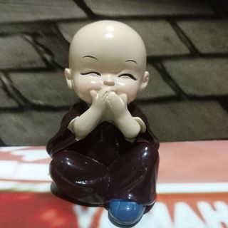 Bộ tượng chú tiểu 4 không