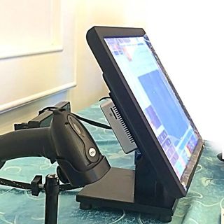 Máy bộ cảm ứng 17’ và phần mềm tính tiền – máy in hóa đơn – két đựng tiền thu ngân