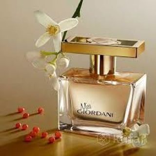 Nước hoa nữ Oriflame 30399 Miss Giordani Gold Eau de Parfum
