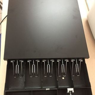 Két bán hàng thu ngân két đựng tiền giá rẻ 3