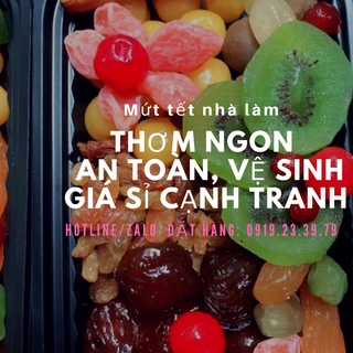 Hộp mứt Tết thơm ngon an toàn vệ sinh