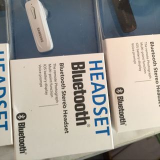 Free ship Tai nghe Bluetooth giá sỉ