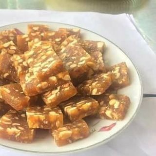 Kẹo khóm đặc sản Tân Phước