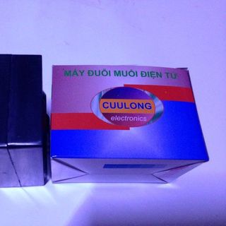 Máy Đuổi Côn Trùng Gián và Muỗi
