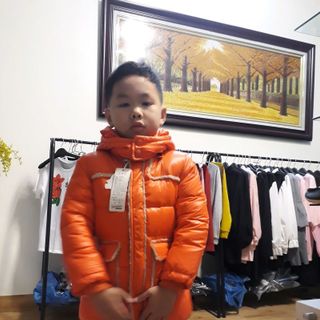 áo khoác trẻ lông vũ
