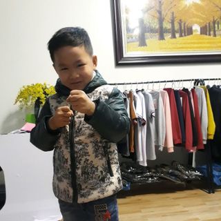 áo khoác trẻ lông vũ