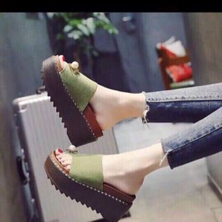 dép quai ngang nữ