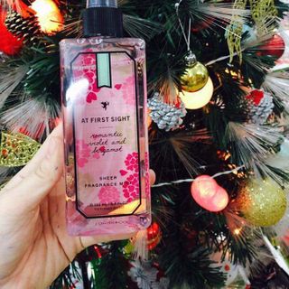 Nước hoa victoria secrect