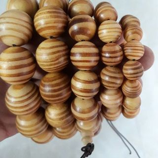 Vòng Gỗ Qúy