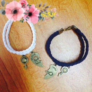 Vòng tay handmade cặp