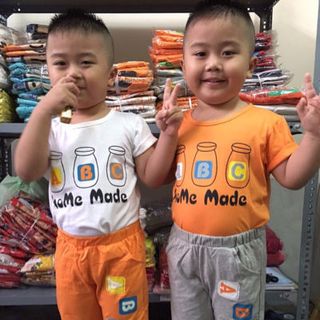 ĐỒ BỘ BÉ TRAI IN CHỮ ABC