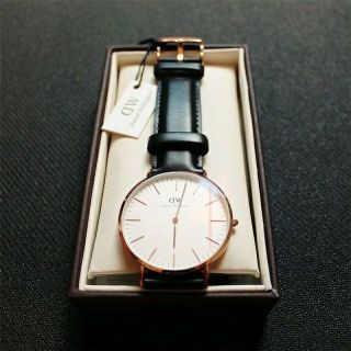 Đồng Hồ Nam Nữ