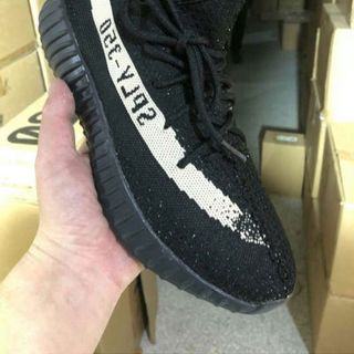 giàyYeezy350V2