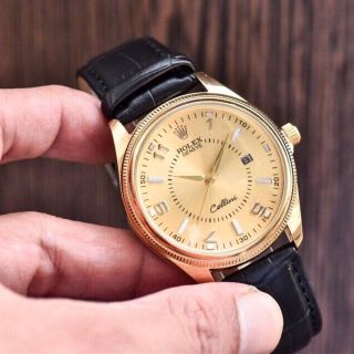 ĐỒNG HỒ SALE DÂY DA KINH ĐIỂN