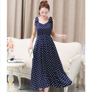 Đầm Xòe Chấm Bi Nơ Vai