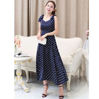 Đầm Xòe Chấm Bi Nơ Vai