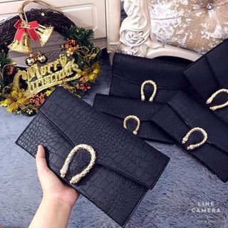 Cluth đầu rồng