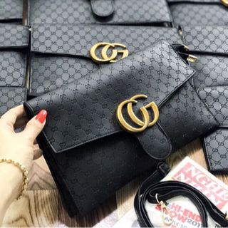 ví nữ co dây đeo