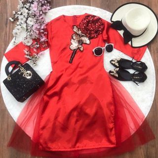 Đầm tết cách tân