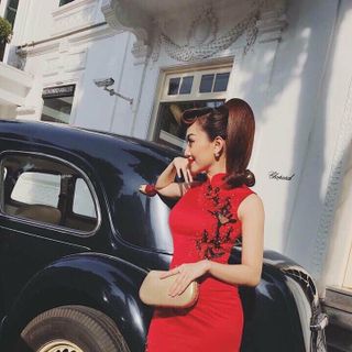 Đầm tết cách tân