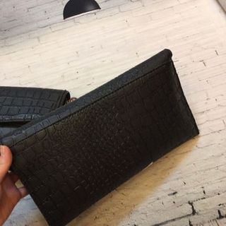 Clutch vân rắn