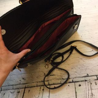 Clutch vân rắn