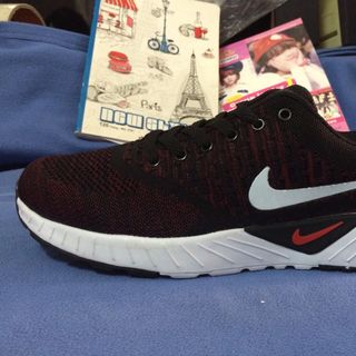 giày thể thao nai