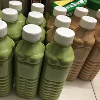 Trà sữa chai nhựa