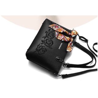 Túi xách công sở nữ dập hoa sz 30