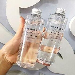 Nước hoa hồng Muji Light Toning Water Nhật Bản giá sỉ