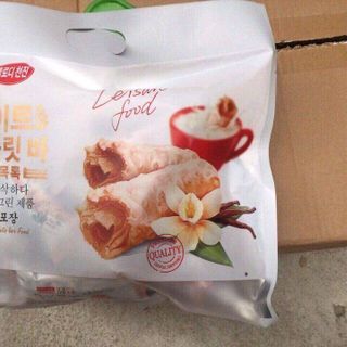 Bánh Ốc Quế Socola hạnh nhân
