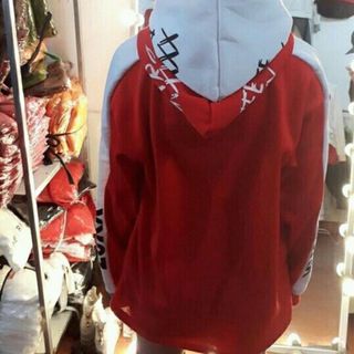 Áo hoodie phối hai mũ cực cá tính