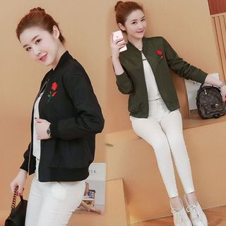 Áo Khoác Đen Dù Hai Lớp Thêu Hoa Hồng
