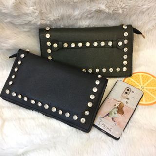 Ví cầm tay Clutch luồn tay viền đá trắng giá sỉ