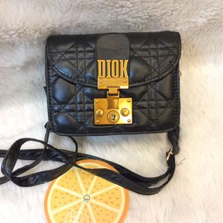 Túi xách Diok flap dáng hộp