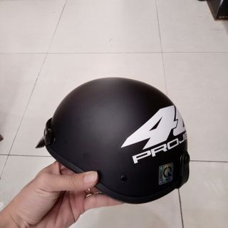 Nón bảo hiểm nửa đầu