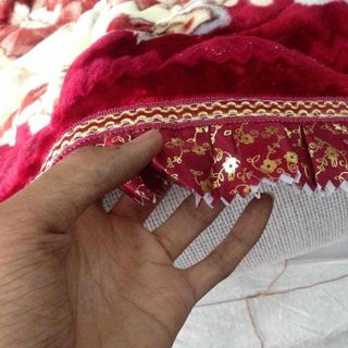 THẢM LÓT GHẾ BỘ HỌA TIẾT HOA HỒNg