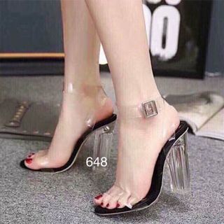 giay sandal got trong