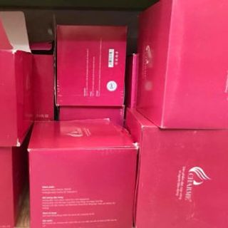 NƯỚC HOA CHARME PERFUME