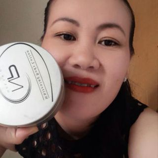 tắm trắng lựu và kem body thạch nellyp