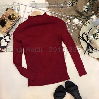 Áo len cổ lọ thấp