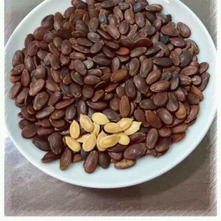 Hạt dưa Tứ Hưng