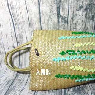 TÚI XÁCH ĐỆM THÊU TAY ANN HANDCRAFT
