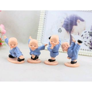 bộ 4 chú tiểu múa quyền