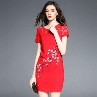 Đầm Đỏ Phối Ren In Cành Đào Form Rộng